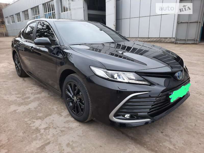 Седан Toyota Camry 2022 в Подольске