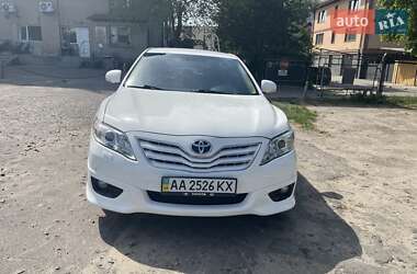 Седан Toyota Camry 2009 в 