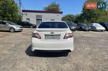 Седан Toyota Camry 2009 в 
