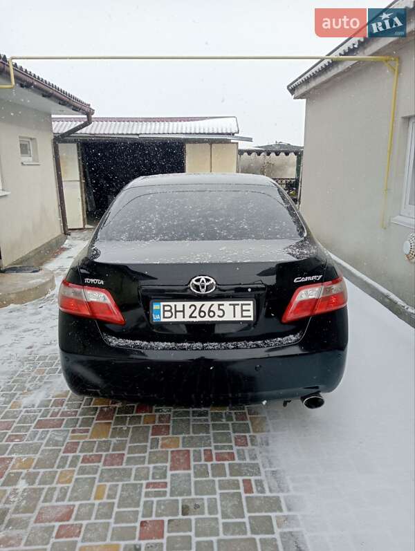 Седан Toyota Camry 2008 в Николаеве
