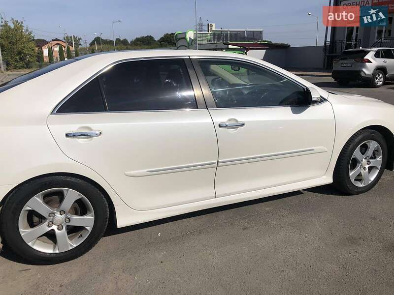 Седан Toyota Camry 2012 в Тернополе фото 7 Седан Toyota Camry 2012 в Тернополе