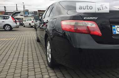 Седан Toyota Camry 2008 в Чернівцях