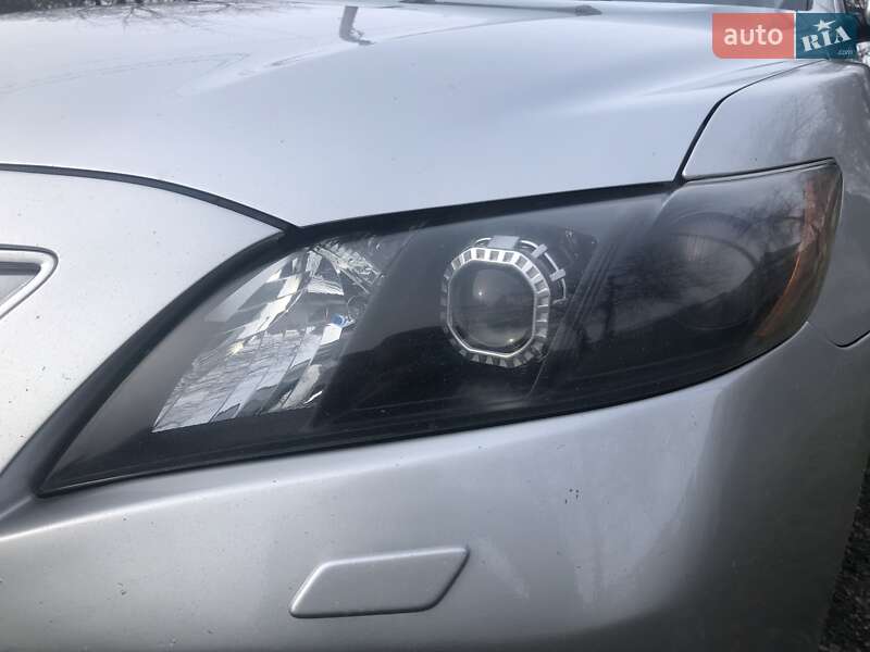 Седан Toyota Camry 2007 в Глобиному