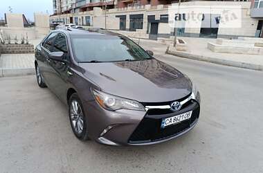 Седан Toyota Camry 2015 в Умани