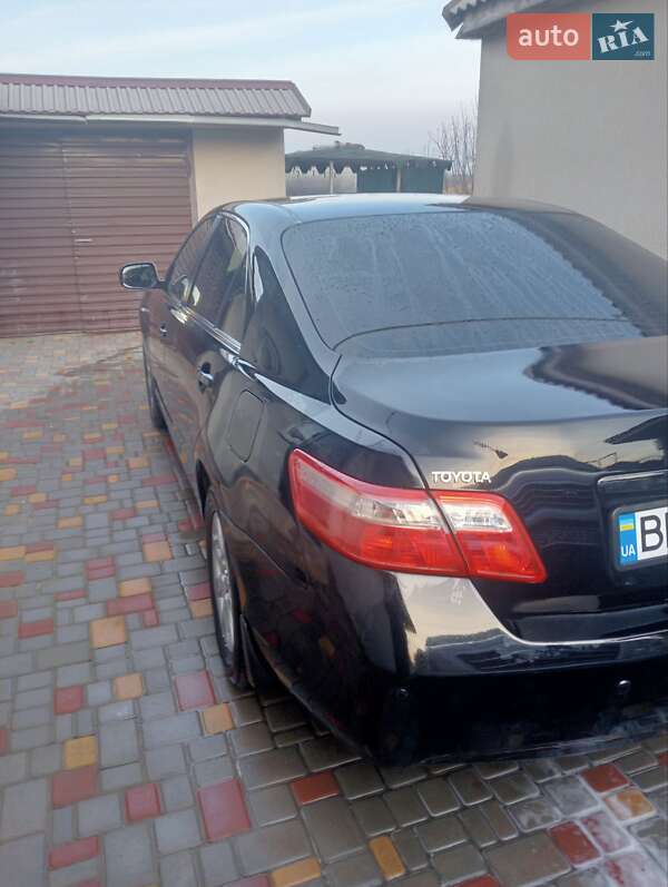 Седан Toyota Camry 2008 в Николаеве