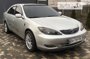 Седан Toyota Camry 2003 в Теплодарі