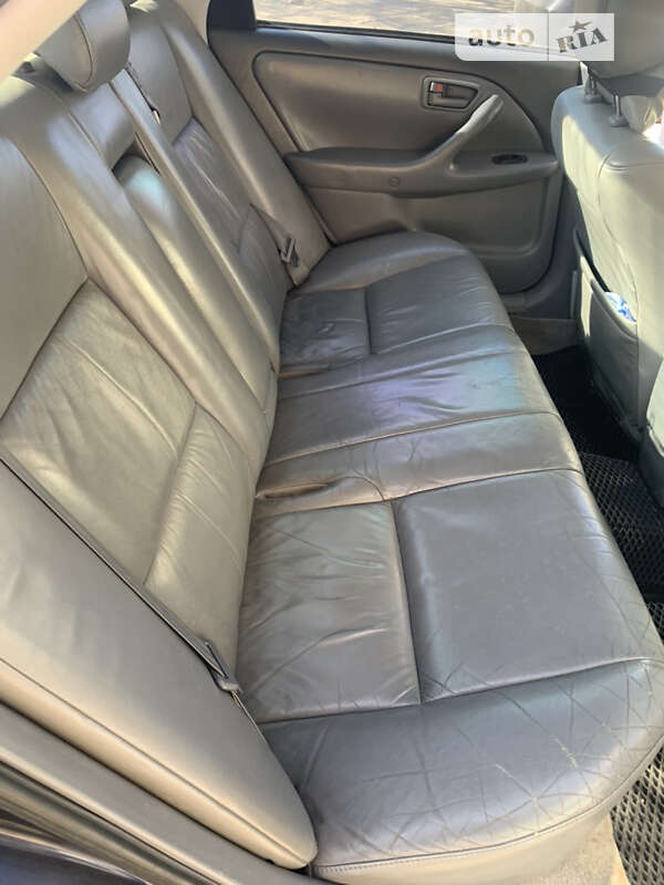 Седан Toyota Camry 1997 в Одессе