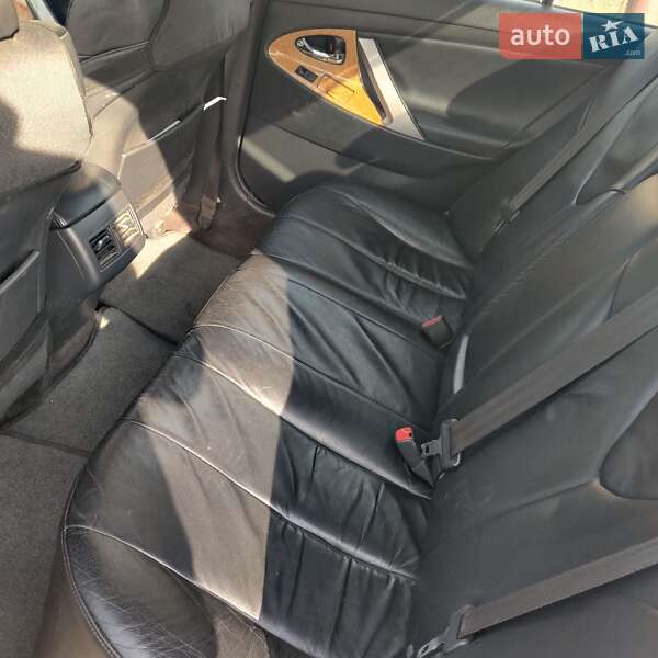 Седан Toyota Camry 2006 в Черноморске