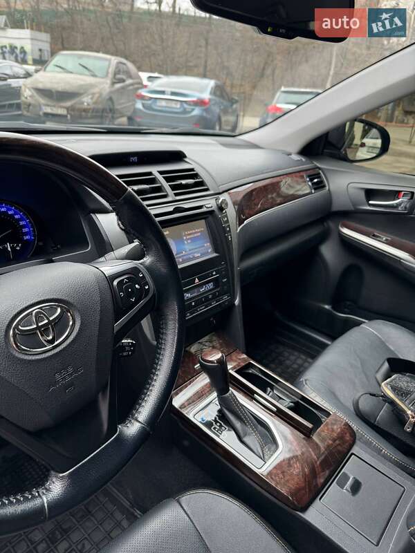 Седан Toyota Camry 2017 в Ніжині