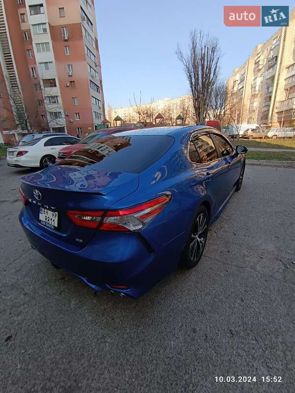 Седан Toyota Camry 2017 в Одесі