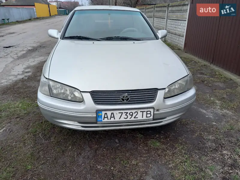 Toyota Camry 2001