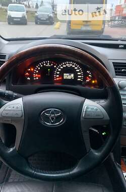 Седан Toyota Camry 2007 в Вараше