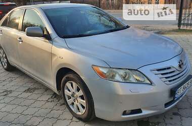 Седан Toyota Camry 2008 в Черновцах