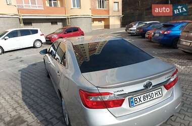 Седан Toyota Camry 2011 в 