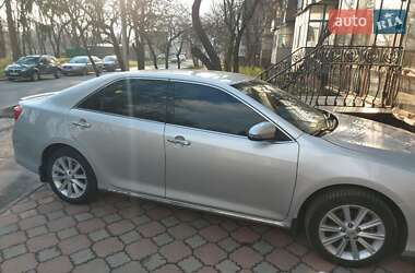 Седан Toyota Camry 2011 в 