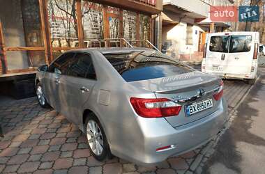 Седан Toyota Camry 2011 в 