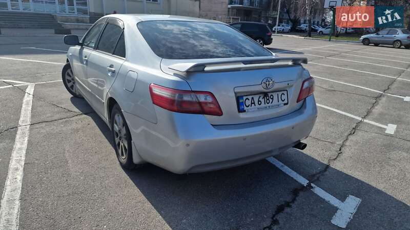 Седан Toyota Camry 2008 в Черкасах
