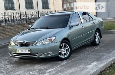 Седан Toyota Camry 2002 в Києві