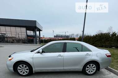 Седан Toyota Camry 2007 в Києві