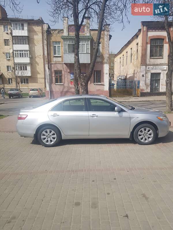Седан Toyota Camry 2008 в Могилів-Подільському