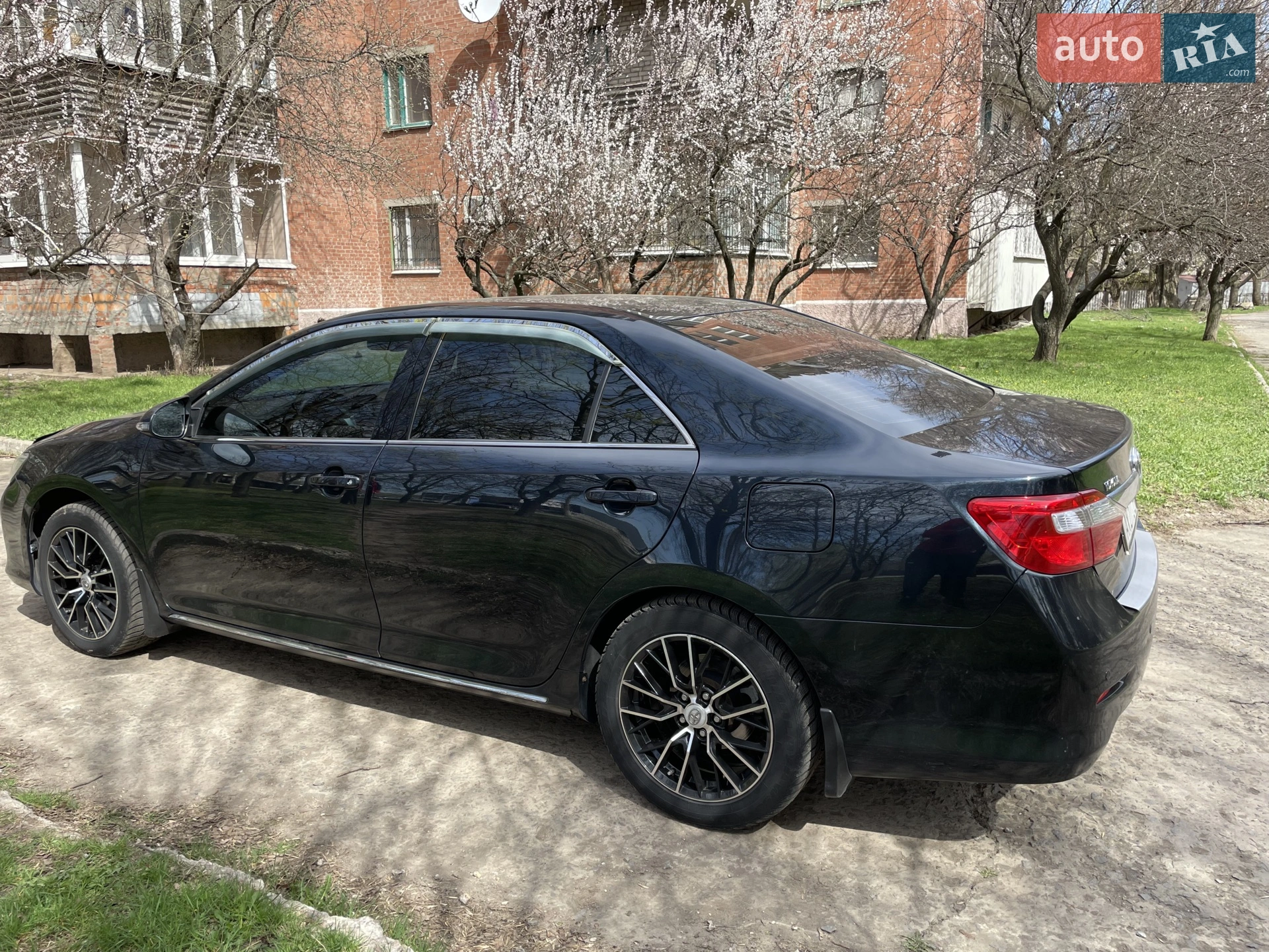2011 Toyota Camry - мініатюра 14