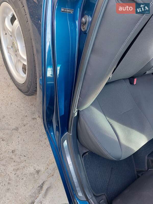 Седан Toyota Camry 2005 в Одессе