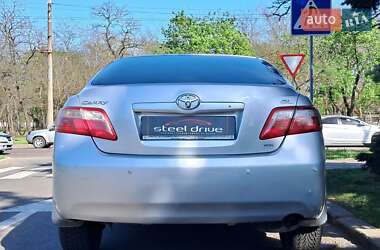 Седан Toyota Camry 2008 в Николаеве