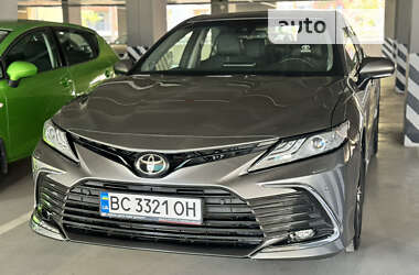 Седан Toyota Camry 2021 в Броварах