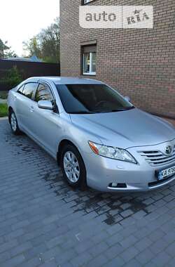 Седан Toyota Camry 2008 в Обухове