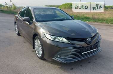 Седан Toyota Camry 2019 в Вінниці