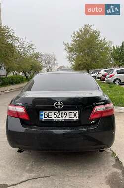 Седан Toyota Camry 2008 в Южноукраинске