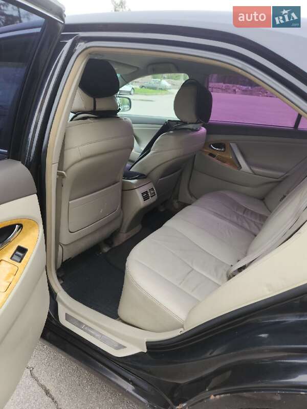 Седан Toyota Camry 2007 в Харкові