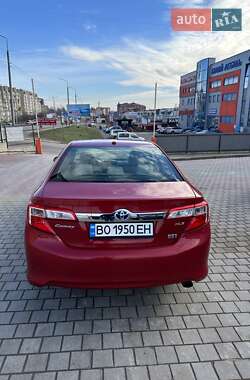 Седан Toyota Camry 2013 в Тернополе