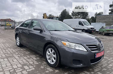 Седан Toyota Camry 2011 в Ковеле