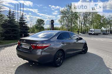 Седан Toyota Camry 2015 в Харкові