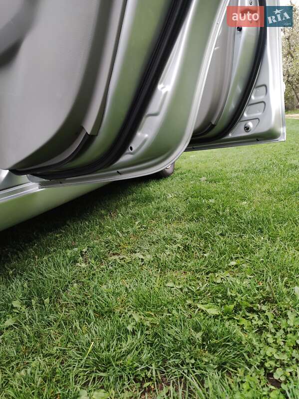 Седан Toyota Camry 2008 в Сумах