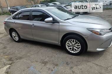 Седан Toyota Camry 2016 в Тальном