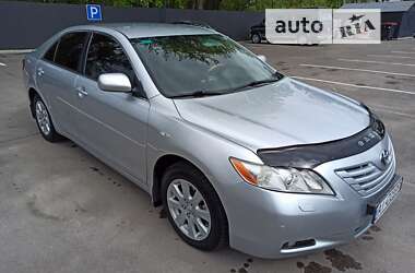 Седан Toyota Camry 2007 в Києві