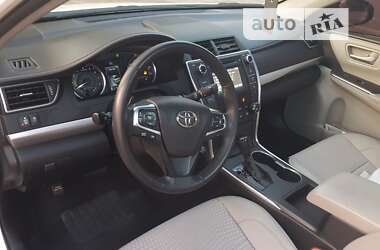 Седан Toyota Camry 2015 в Киеве