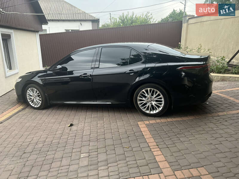 Седан Toyota Camry 2020 в Одесі