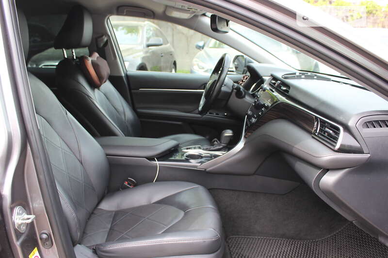 Седан Toyota Camry 2018 в Одесі