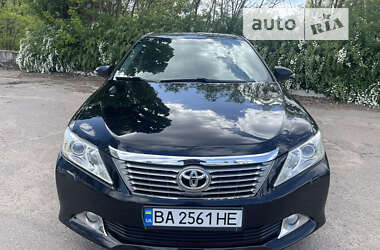 Седан Toyota Camry 2011 в Кропивницькому