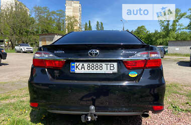 Седан Toyota Camry 2014 в Києві