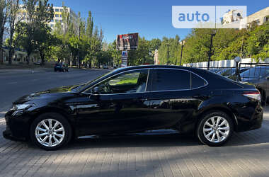 Седан Toyota Camry 2020 в Одессе