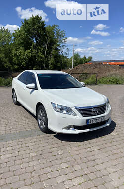 Седан Toyota Camry 2011 в Снятине