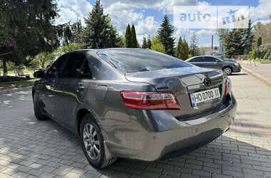 Седан Toyota Camry 2009 в Тернополі