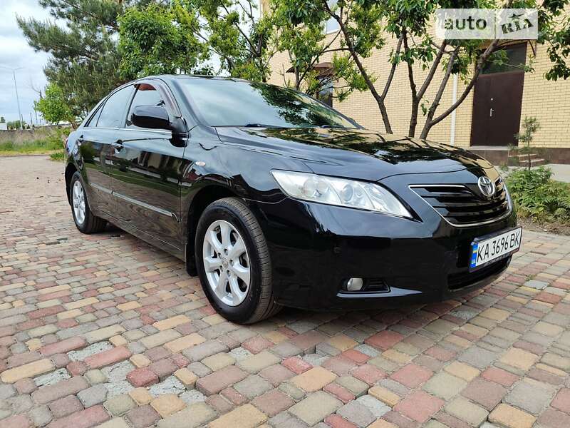 Седан Toyota Camry 2007 в Белой Церкви