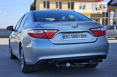 Седан Toyota Camry 2016 в Тернополі