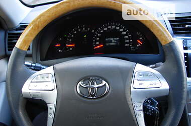 Седан Toyota Camry 2007 в Черноморске