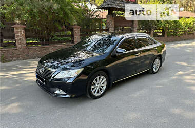 Седан Toyota Camry 2012 в Киеве